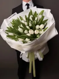 Buchet Finețe în Alb