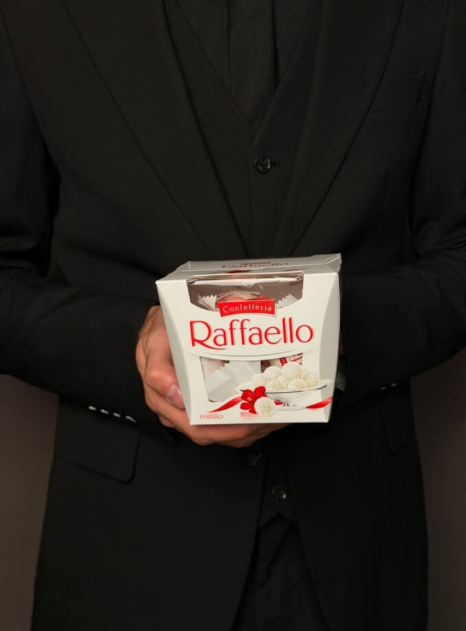 Конфеты Raffaello 150g