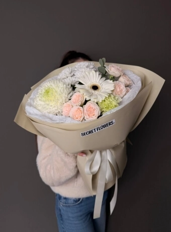 Buchet Liniște în Petale