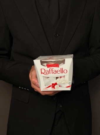 Конфеты Raffaello 150g