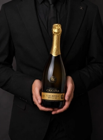 Vin Spumant Lacrima Dulce Alb Dulce 0.75L